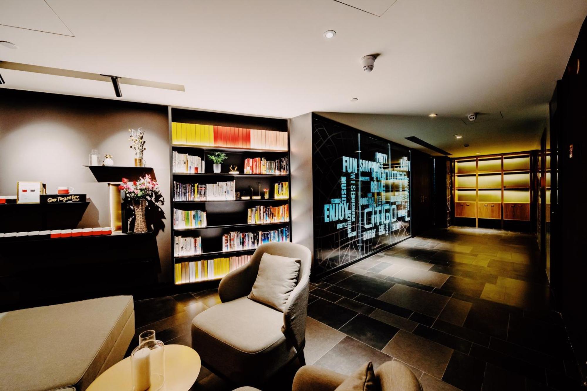 CitiGO Hotel Green Lake Kunming Buitenkant foto